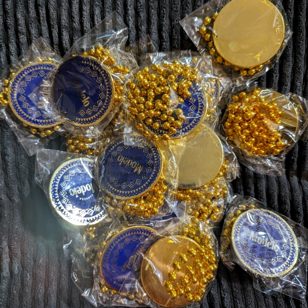 15 Piece Novelty Modelo Beer Necklaces